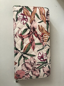 Кошелёк Guess (3 фото из 3)