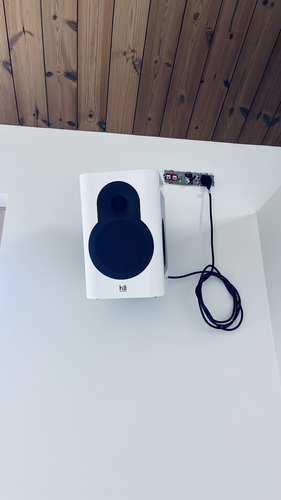 Kii Sevens + Kii Control + настенные адаптеры для крепления