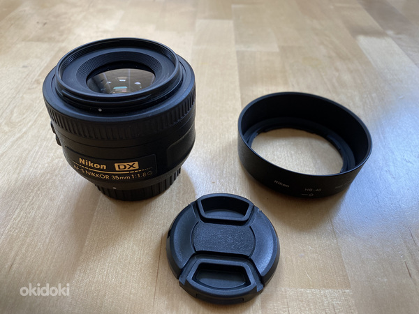 Nikon AF-S DX Nikkor 35mm f/1.8G (фото #2)
