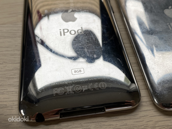 iPod Touch 2gen 8GB (2x) (foto #3)