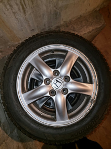 Valuveljed R16 + talverehvid Honda (1 foto / 6)