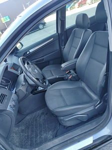 Продам Opel astra 2008 (7 фото из 9)