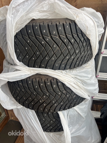 Шипованные шины Goodyear 275/40/R20
