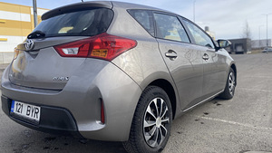 Toyota Auris 1.4 D4D 2013a (5 foto / 7)