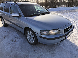 Volvo V70 LPG 184 kw (4 foto / 15)