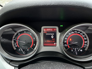Fiat Freemont (6 фото из 8)