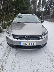 Volkswagen passat B7 (2 foto / 9)