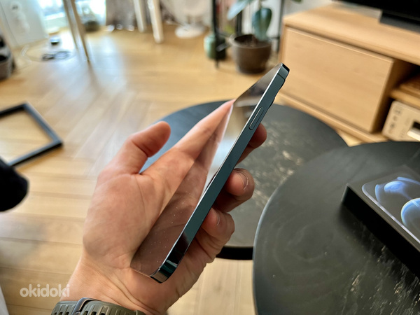 iPhone 12 Pro Max, 128 ГБ, синий Тихоокеанский + чехол (фото #4)