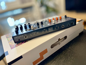 Süntesaator Arturia MicroFreak + kaitseklaas (3 foto / 3)