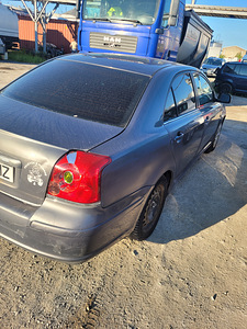 Toyota Avensis 2.0 d4d, varuosad (4 foto / 7)