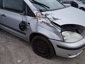 Ford GALAXY 1,9 D 85KWT, AUTOMAAT, VARUOSAD (8 foto / 10)