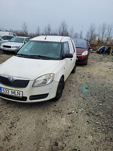 SKODA ROOMSTER / PRAKTIK 1,4 D 59 KWT, VARUOSADEKS (2 foto / 10)