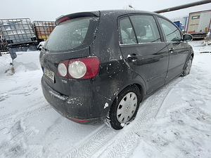 VW GOLF PLUS 1.9D 77KWT, VARUOSADEKS (4 foto / 10)
