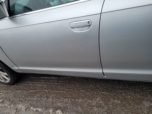 AUDI A6 C6 3,0 TDI 165 KWT VARUOSADEKS (6 foto / 9)