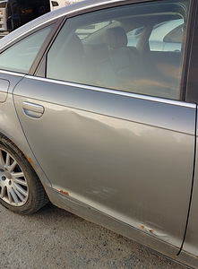 AUDI A6C6 2,4 BENSIIN, VARUOSAD (3 foto / 9)