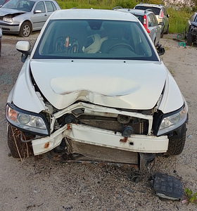 VOLVO S40, 2,0 DIISEL, VARUOSAD