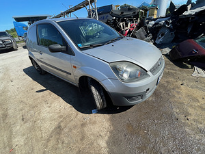 FORD FIESTA 1,3 БЕНЗИН 51 КВТ, ЗАПЧАСТИ (3 фото из 10)