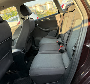 SEAT ALTEA XL 1,9D 77 KWT (9 foto / 10)