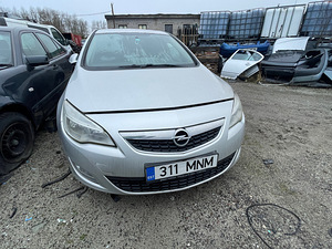 OPEL ASTRA 2011 1.3 DIISEL, VARUOSAD (1 foto / 10)