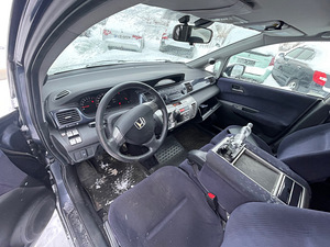 Honda FRV FR-V 1,8 bens, VARUOSAD (7 foto / 10)
