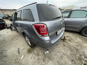 OPEL ASTRA H 1,6 BENSIIN 77 KWT, VARUOSAD (10 foto / 10)