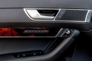 Audi A6 C6 3.0TFSI 300KW (11 фото из 14)