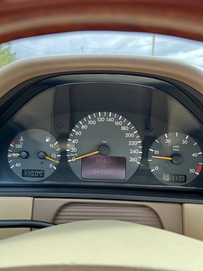 W210 3.2cdi (10 фото из 11)
