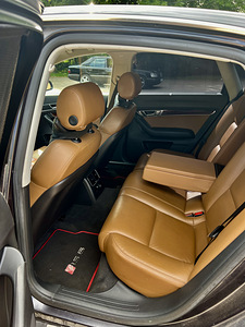 Audi a6 c6 2.0tdi мануал (9 фото из 12)