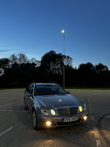 Mercedes benz e220 facelift (3 foto / 9)