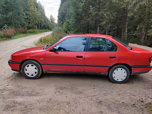 Nissan Primera SLX 85kw 1994 (6 foto / 12)
