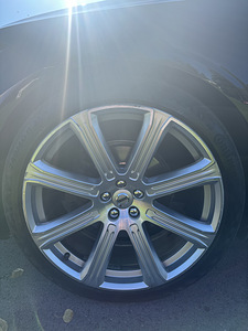Volvo S90 (5 фото из 9)