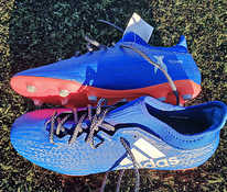 Adidas Jalgpalli puutsad football boots