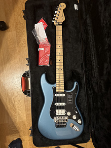 Fender Player Stratocaster Floyd Rose HSS Tidepool (1 foto / 5)