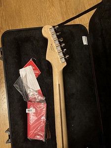 Fender Player Stratocaster Floyd Rose HSS Tidepool (5 foto / 5)
