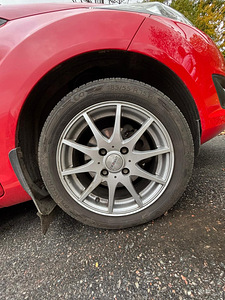 Продается Ford Fiesta 2013 (5 фото из 5)