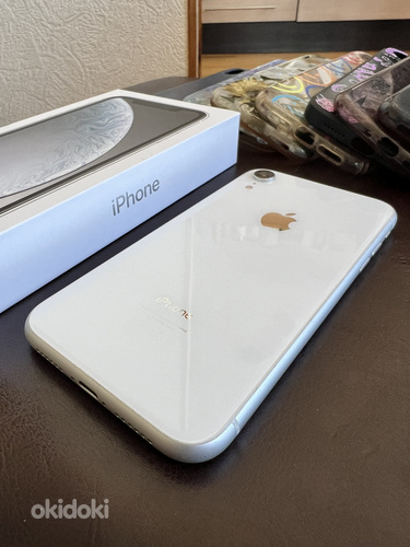 iPhone XR 64 ГБ белый + стекло, чехлы (фото #5)