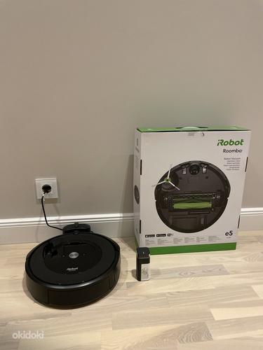 Робот-пылесос iRobot Roomba e5 (фото #3)