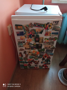 Холодильник Hisense. (3 фото из 4)