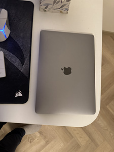 MacBook Pro 2019 Retina 13" 2xUSB-C – Very Good Condition (1 foto / 8)