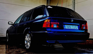 BMW e39 (1 foto / 6)