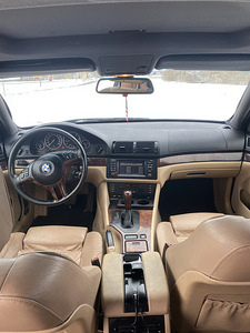 BMW e39 (5 foto / 6)