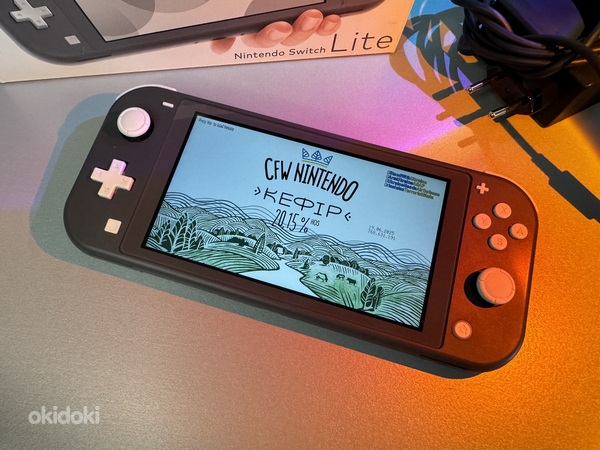 Switch Lite kiibiga PicoFly • 20 mängu • Nintendo CFW