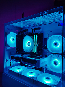 GAMING PC | 9700X | RTX 5070 (3 foto / 5)