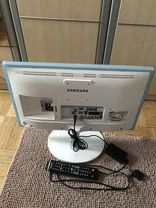 Tv samsung 24 (3 foto / 5)