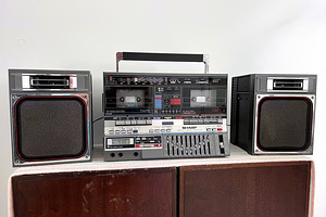SHARP GF-800Z(D) retro raadio boombox sang (3 foto / 6)