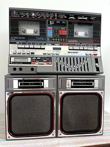 SHARP GF-800Z(D) retro raadio boombox sang (4 foto / 6)