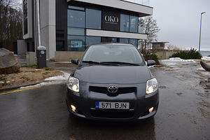 Autorent Toyota Auris (7 foto / 10)