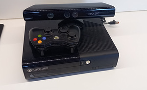 Xbox 360 E 500GB + kinect + 34 mängu (1 фото из 2)