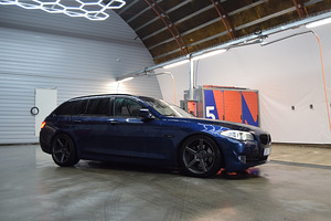 BMW F11 525d 150kw (2 foto / 7)