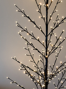 LED-puu 210cm LED (2 foto / 2)
